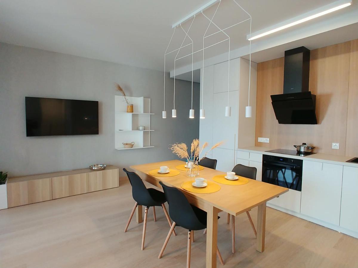 Capital Apartments - Towarowa Poznań Extérieur photo