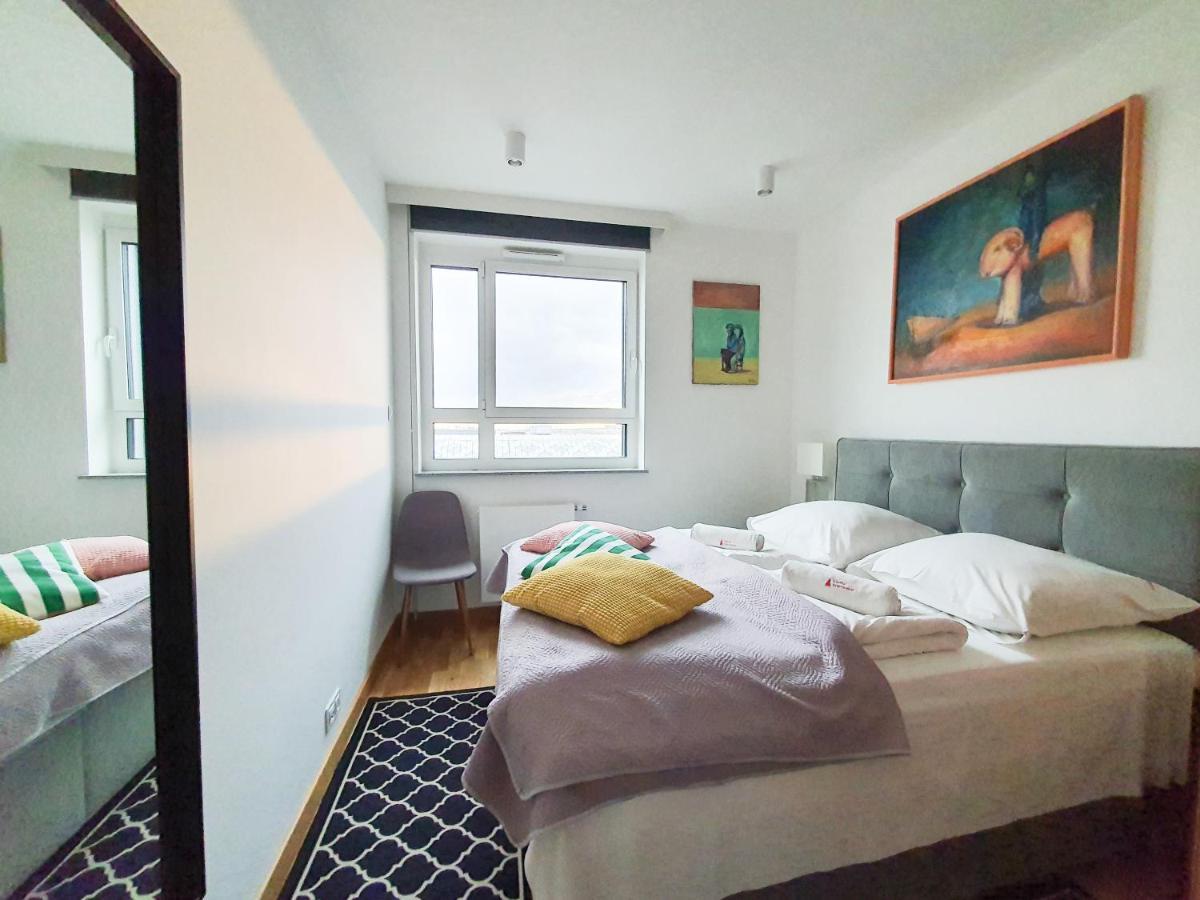 Capital Apartments - Towarowa Poznań Extérieur photo