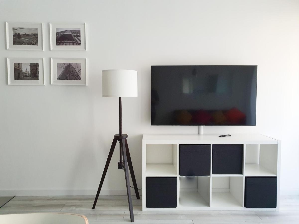 Capital Apartments - Towarowa Poznań Extérieur photo